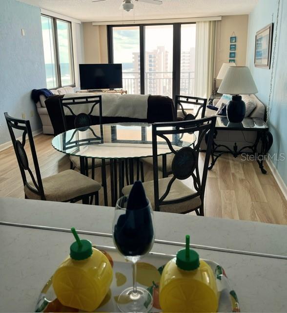 Image 6 of 13 For 3051 Atlantic Avenue 1001