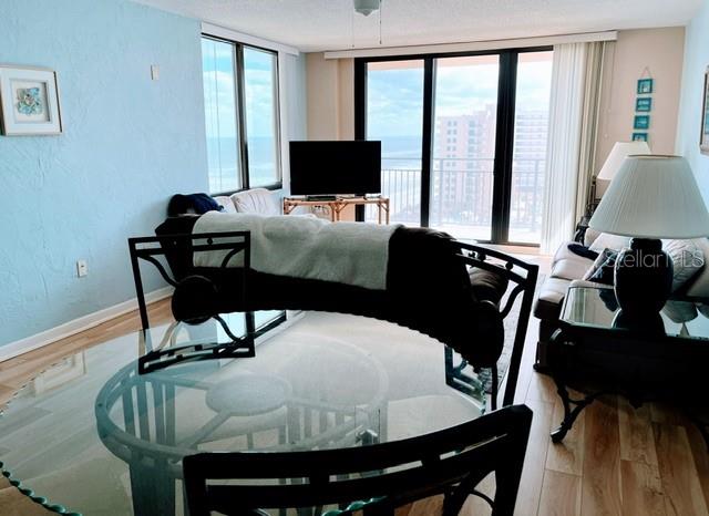 Image 7 of 13 For 3051 Atlantic Avenue 1001