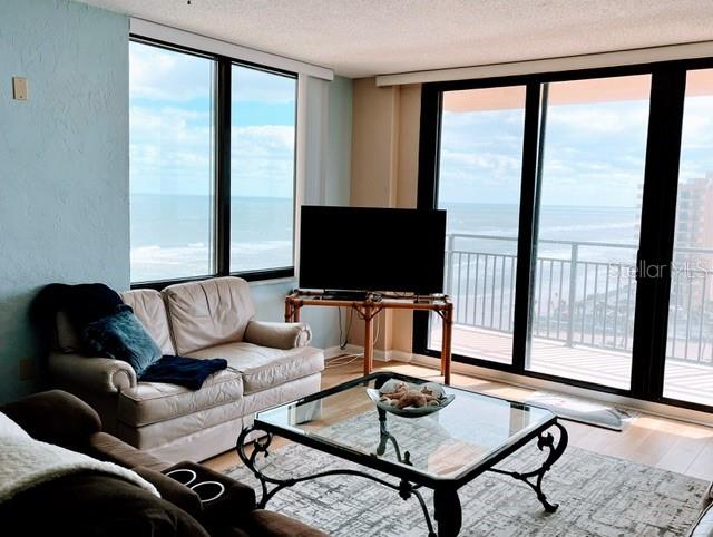 Image 9 of 13 For 3051 Atlantic Avenue 1001