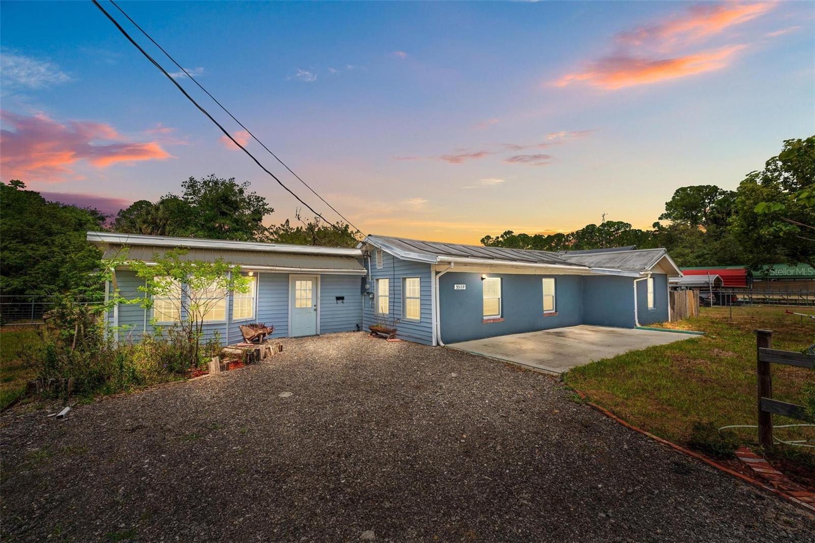 Details for 55119 5th Street, ASTOR, FL 32102