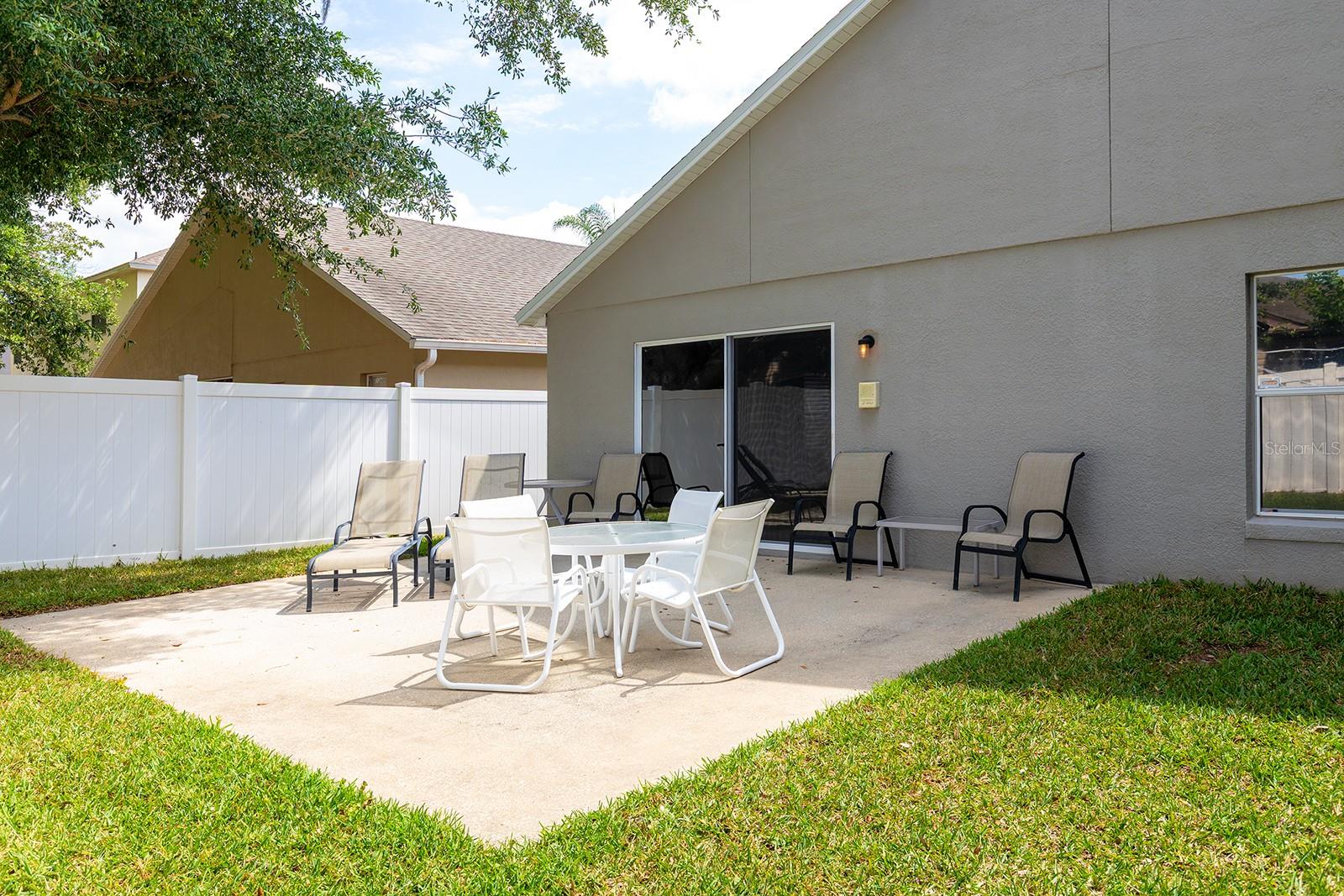 Image 21 of 24 For 1457 Waukon Circle