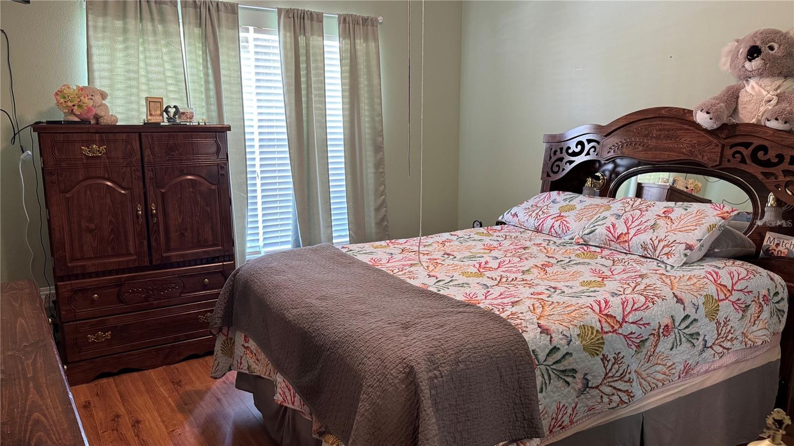 Image 18 of 24 For 24125 Peekskill Street