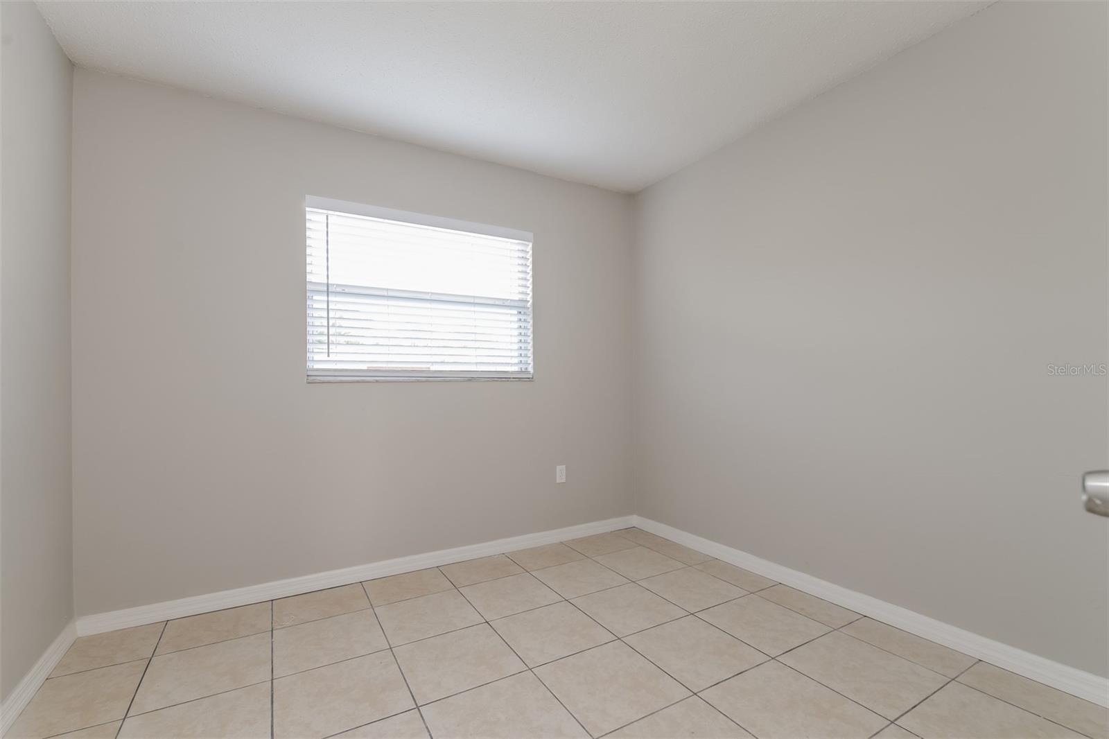 Image 10 of 16 For 3607 27th Avenue W