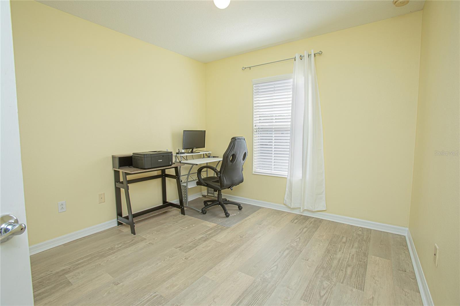 Image 22 of 27 For 9635 Fenrose Terrace