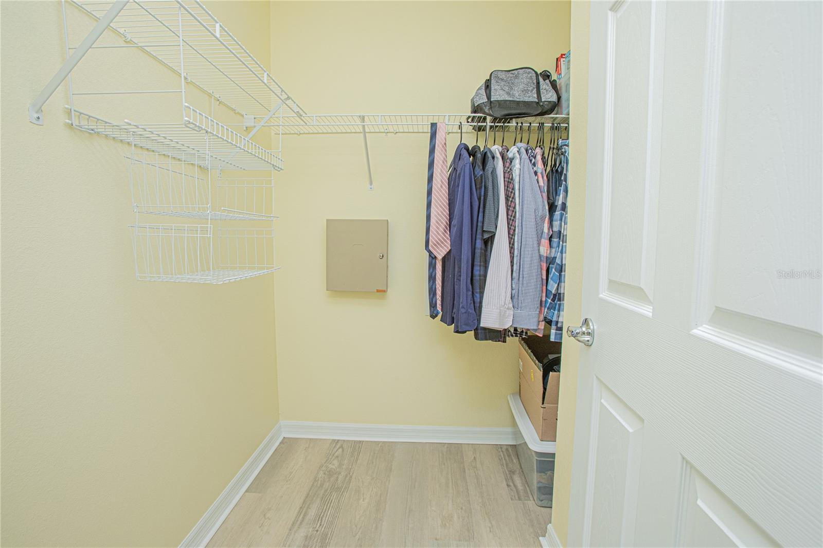 Image 27 of 27 For 9635 Fenrose Terrace