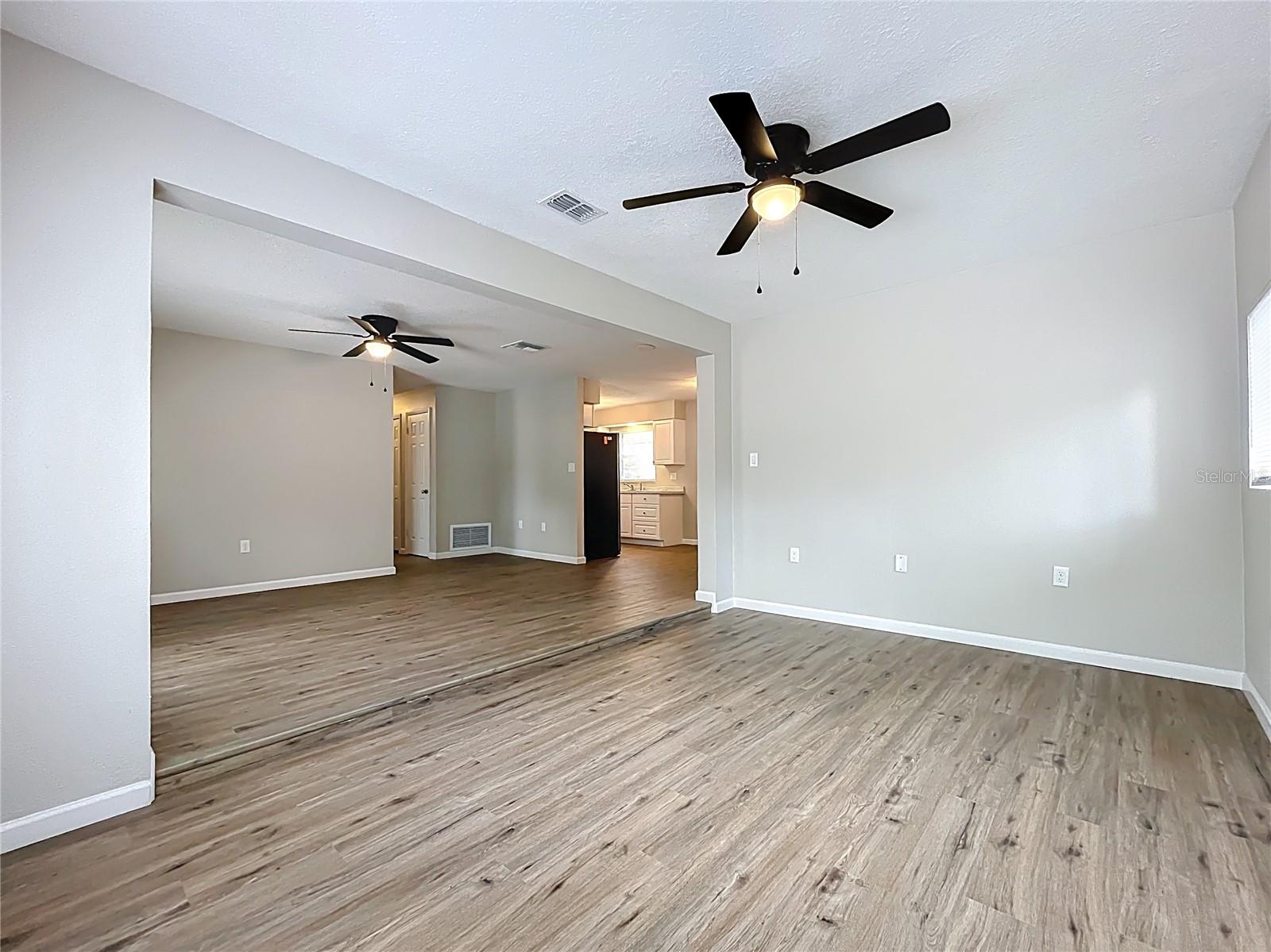 Image 7 of 34 For 130 Aragon Avenue