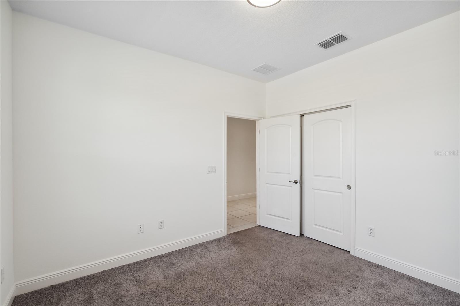 Image 22 of 30 For 3128 Oxbow Court