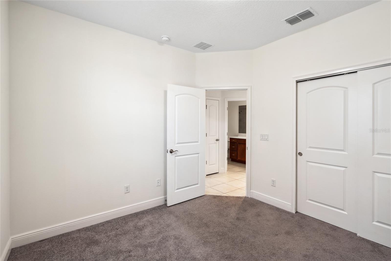 Image 26 of 30 For 3128 Oxbow Court