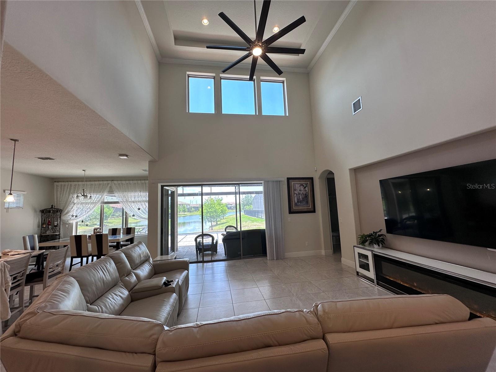 Image 17 of 41 For 8405 Adalina Pl