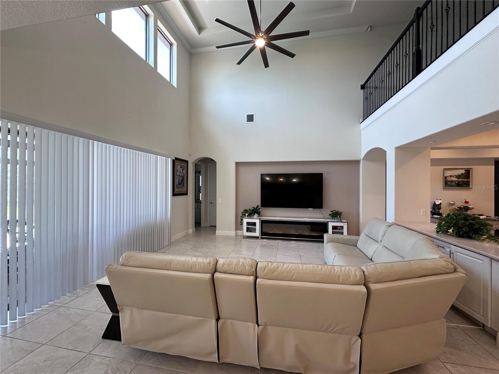 Image 21 of 41 For 8405 Adalina Pl