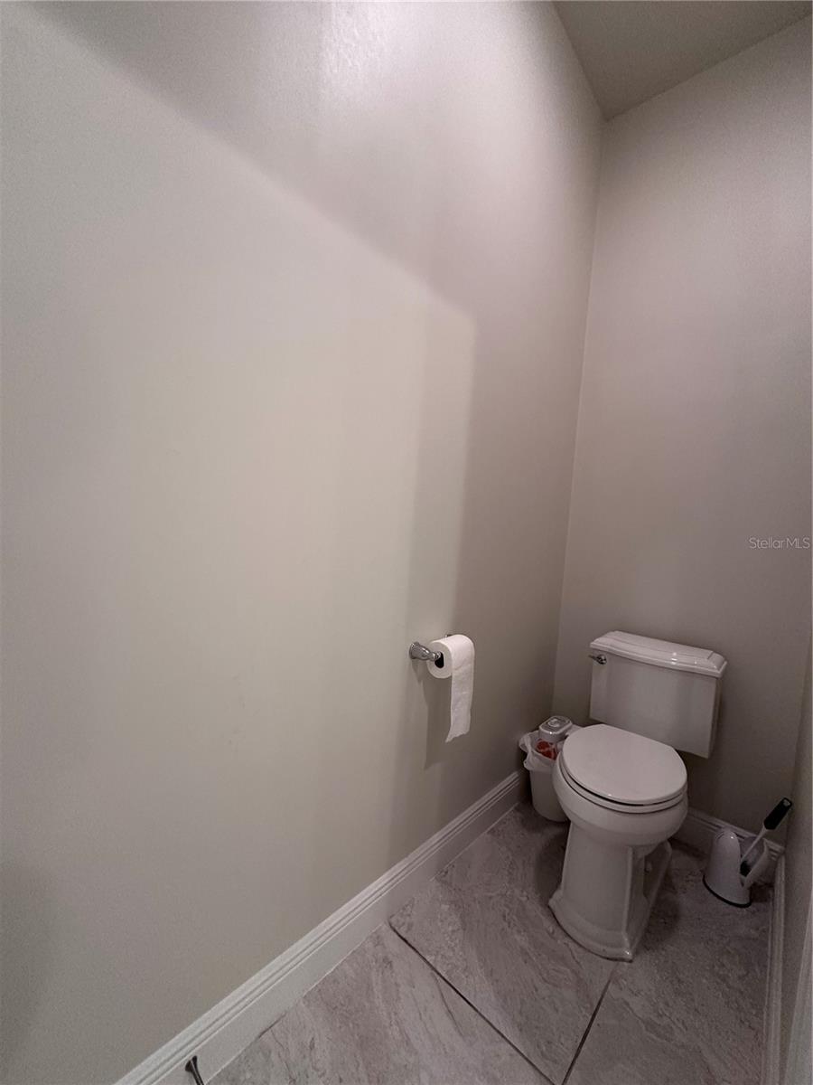 Image 9 of 41 For 8405 Adalina Pl