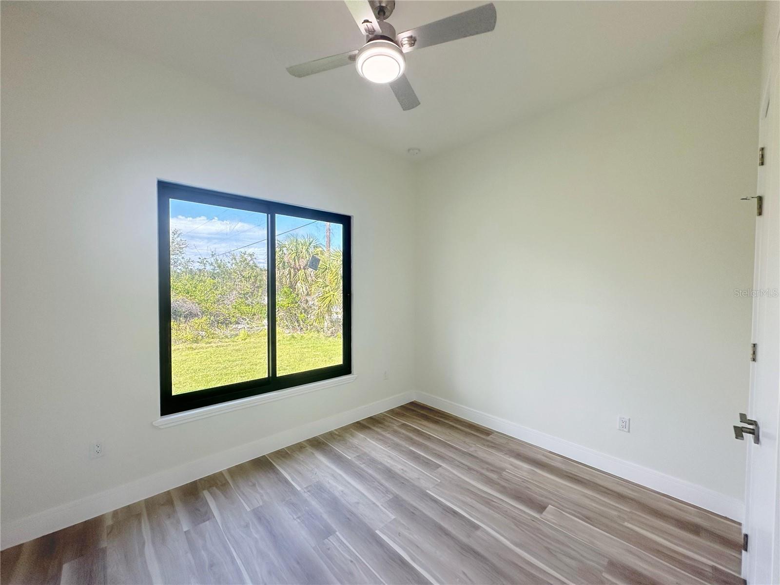 Image 10 of 11 For 15561 Aldama Circle