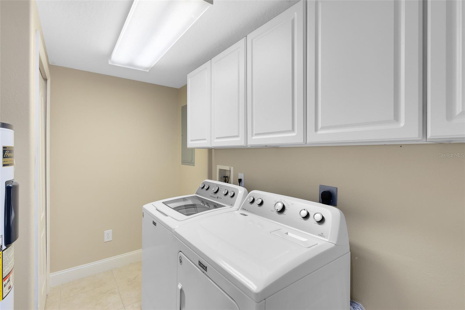 Image 2 of 37 For 918 Lotus Vista Drive 102
