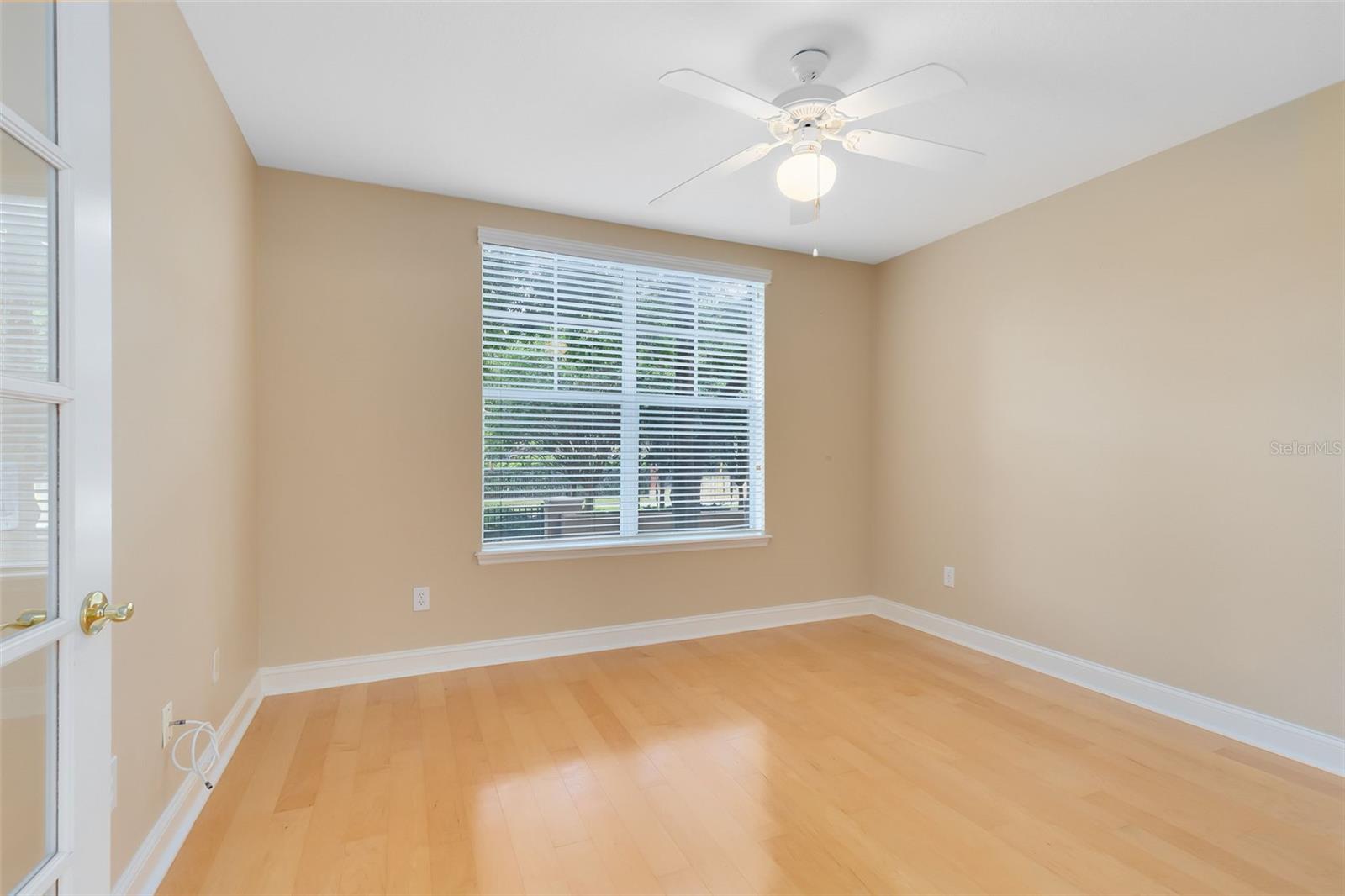 Image 6 of 37 For 918 Lotus Vista Drive 102