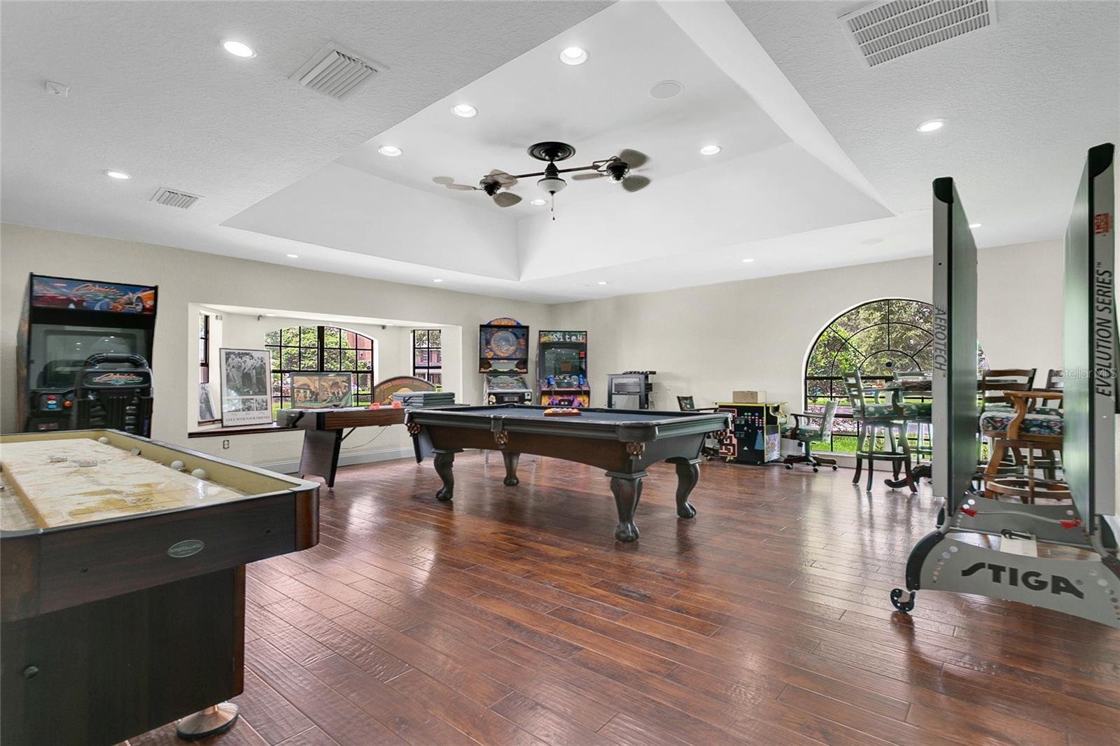 Image 10 of 14 For 11056 Clipper Court