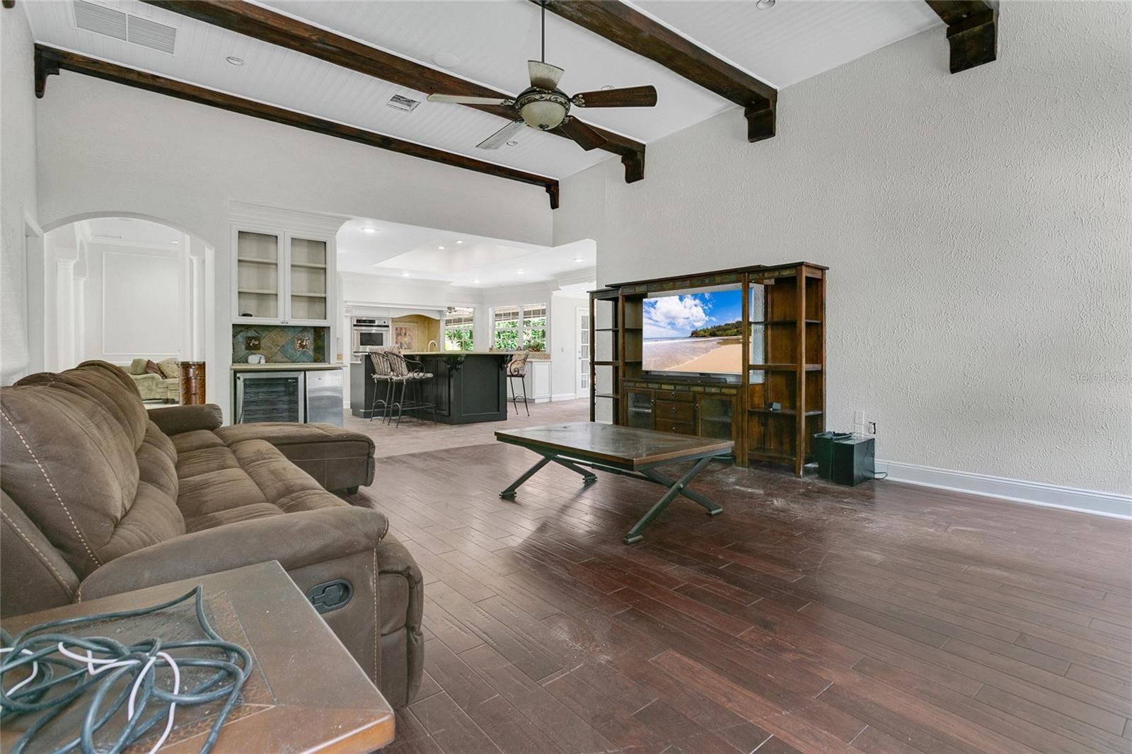 Image 6 of 14 For 11056 Clipper Court