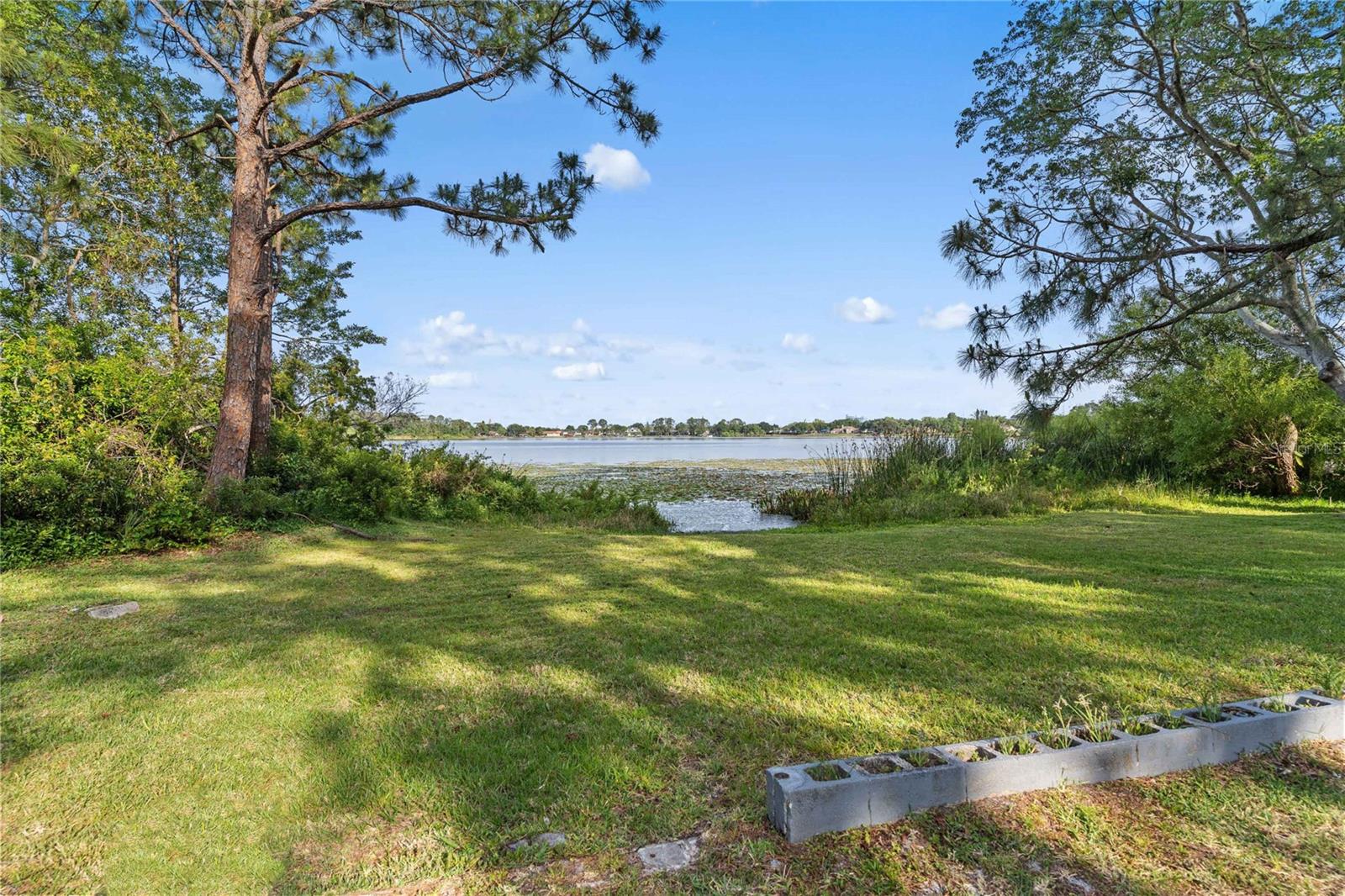 Image 37 of 45 For 7470 Lake Marsha Drive