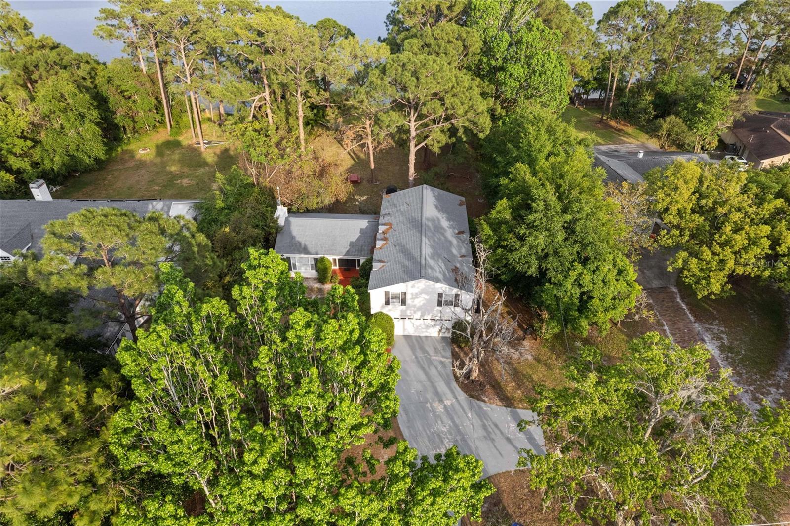 Image 41 of 45 For 7470 Lake Marsha Drive