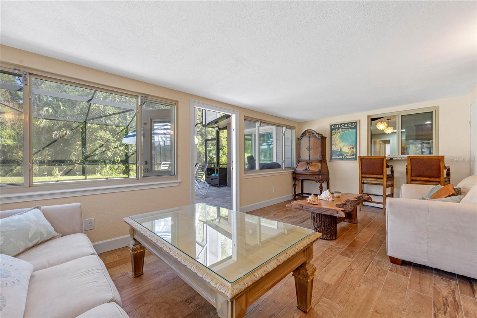 Image 43 of 91 For 20 Lido Road