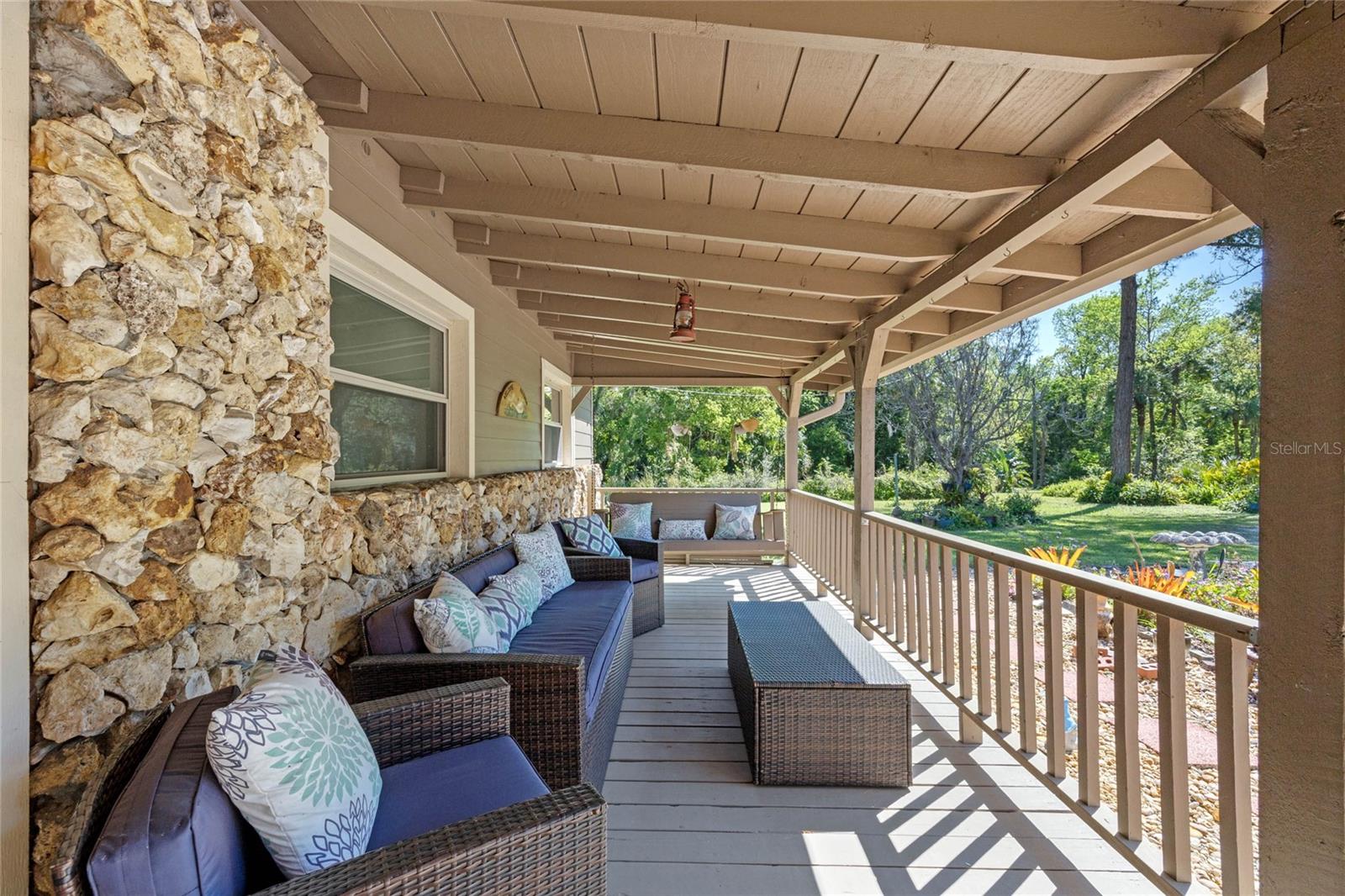 Image 9 of 91 For 20 Lido Road