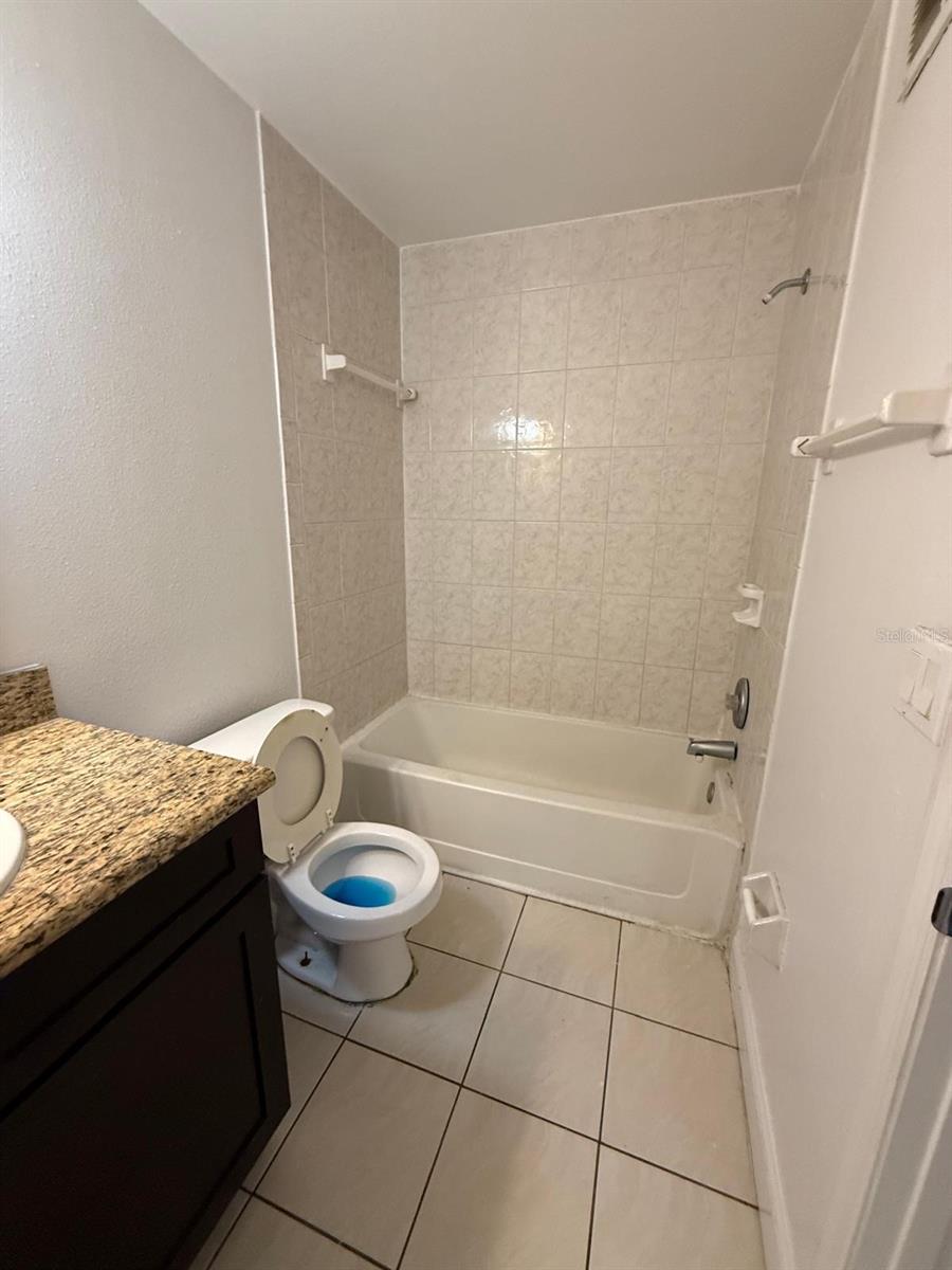 Image 27 of 27 For 6019 Scotchwood Glen 101