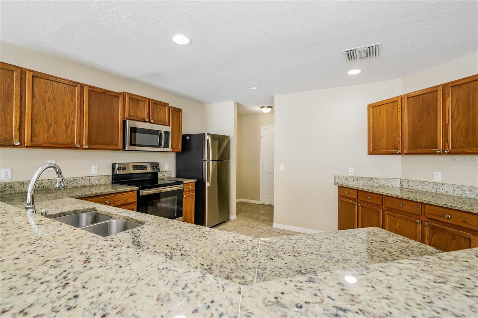 Image 7 of 16 For 13509 Blue Sunfish Court