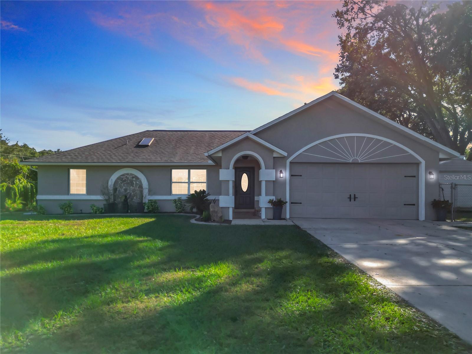 Details for 1072 155th Street, SUMMERFIELD, FL 34491