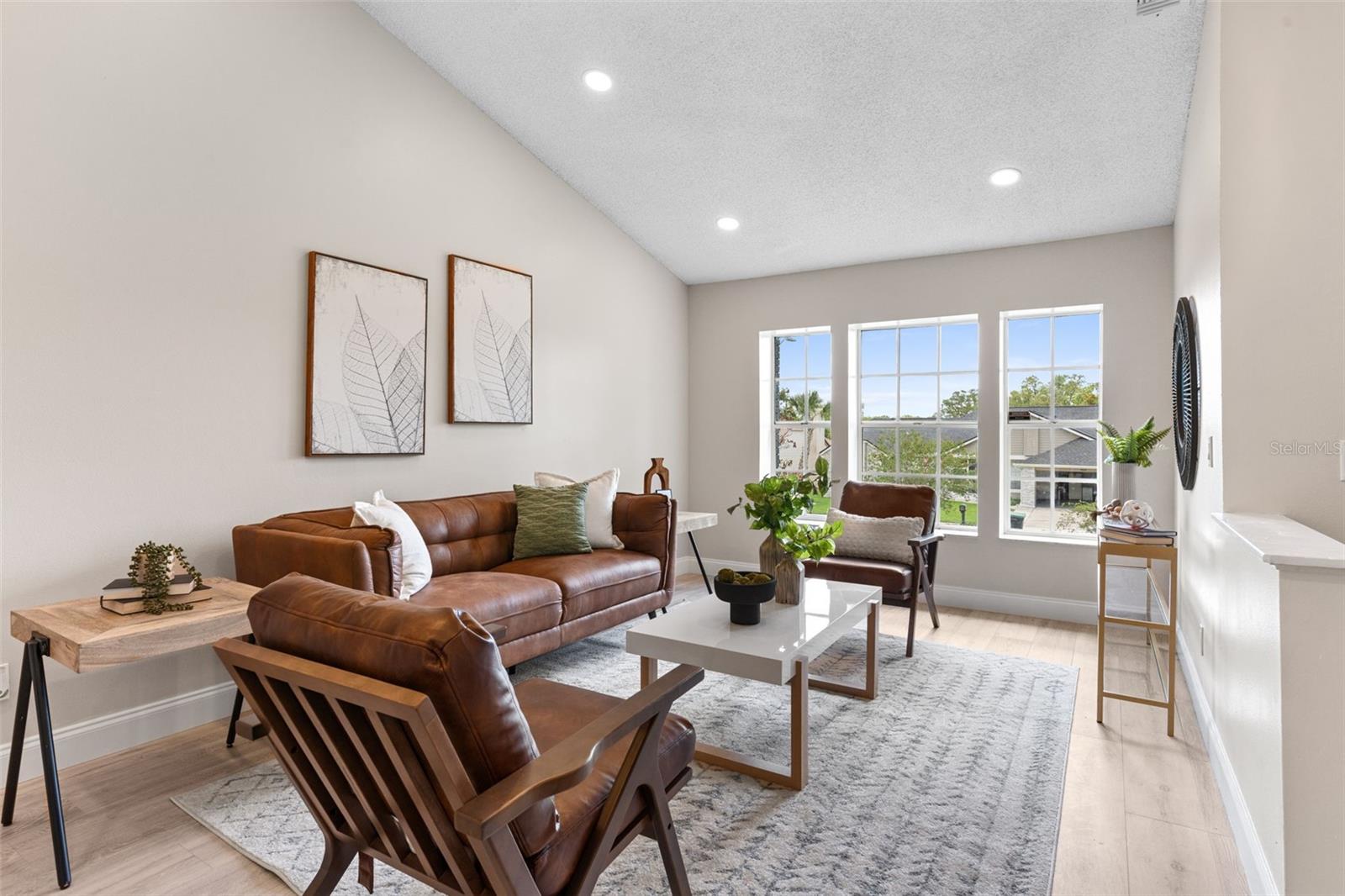 Image 18 of 51 For 7025 Hiawassee Oak Drive