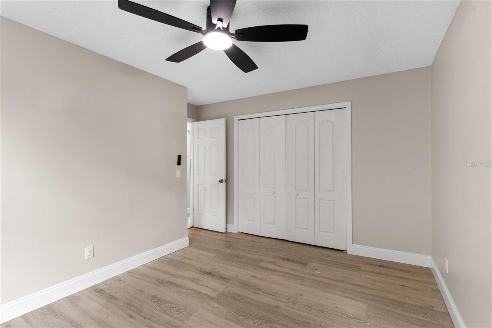 Image 27 of 51 For 7025 Hiawassee Oak Drive