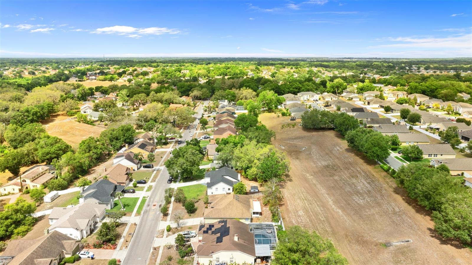 Image 42 of 51 For 7025 Hiawassee Oak Drive