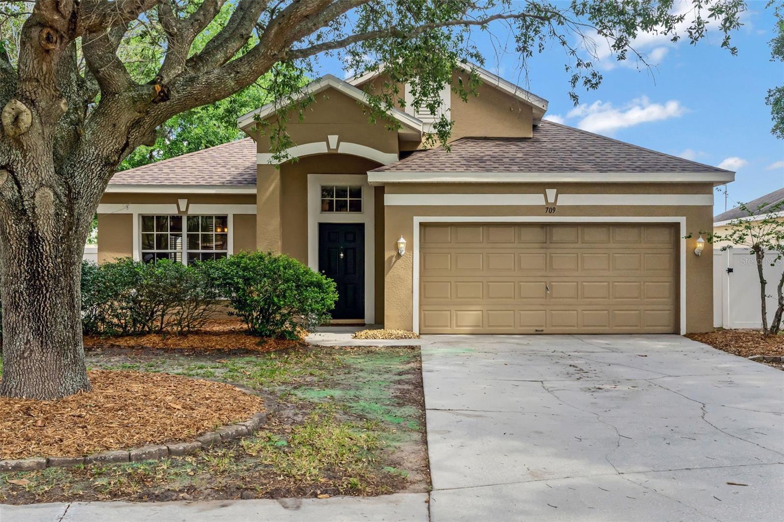 Details for 709 Strihal Loop, OAKLAND, FL 34787