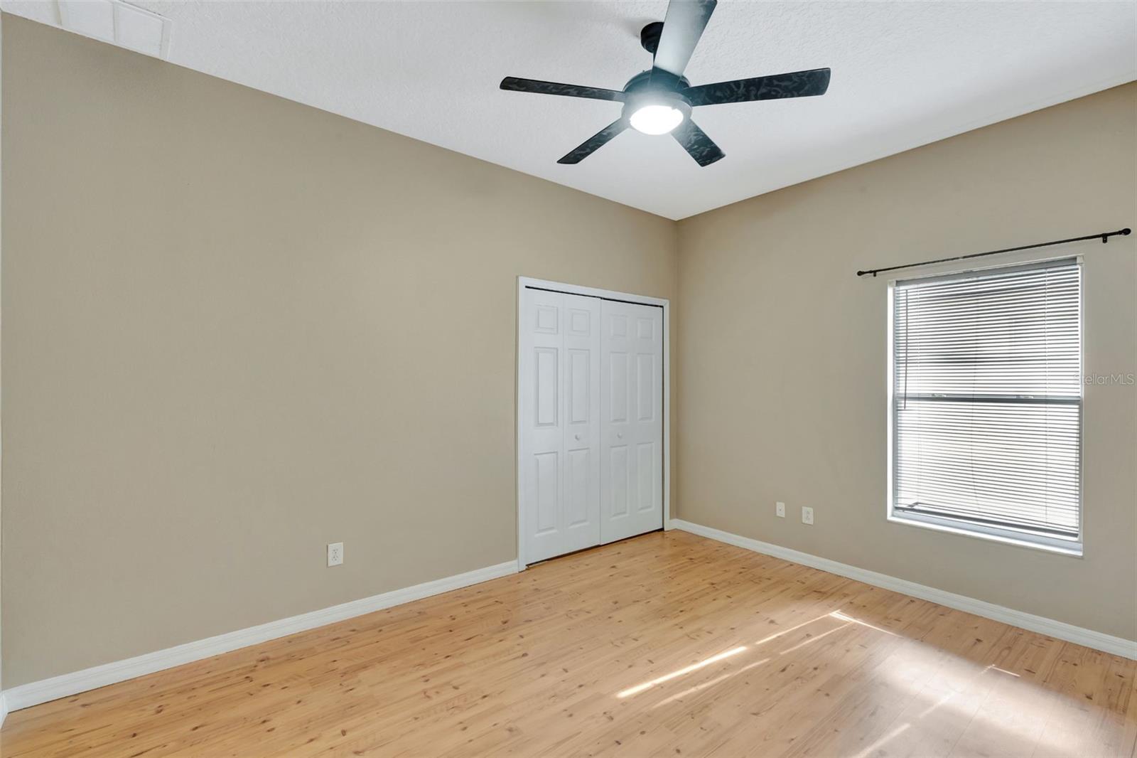 Image 22 of 39 For 709 Strihal Loop