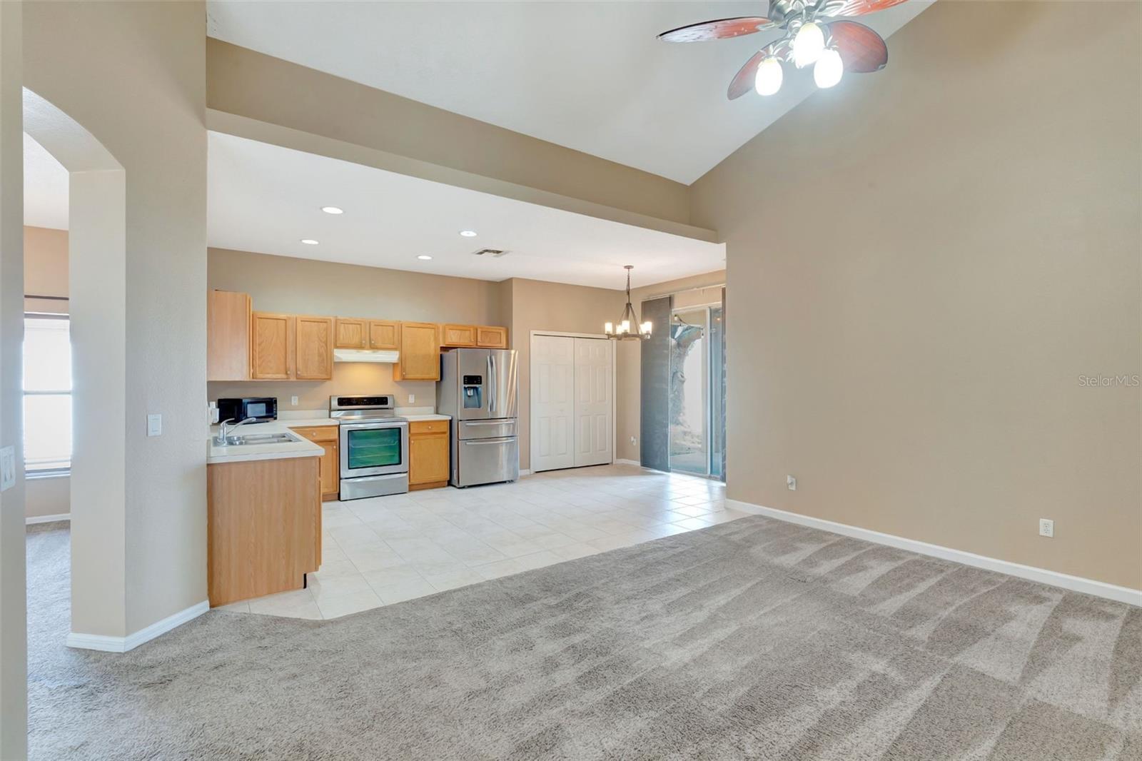 Image 9 of 39 For 709 Strihal Loop