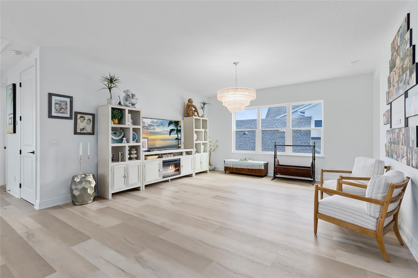 Image 33 of 56 For 9877 Laurel Berry Drive