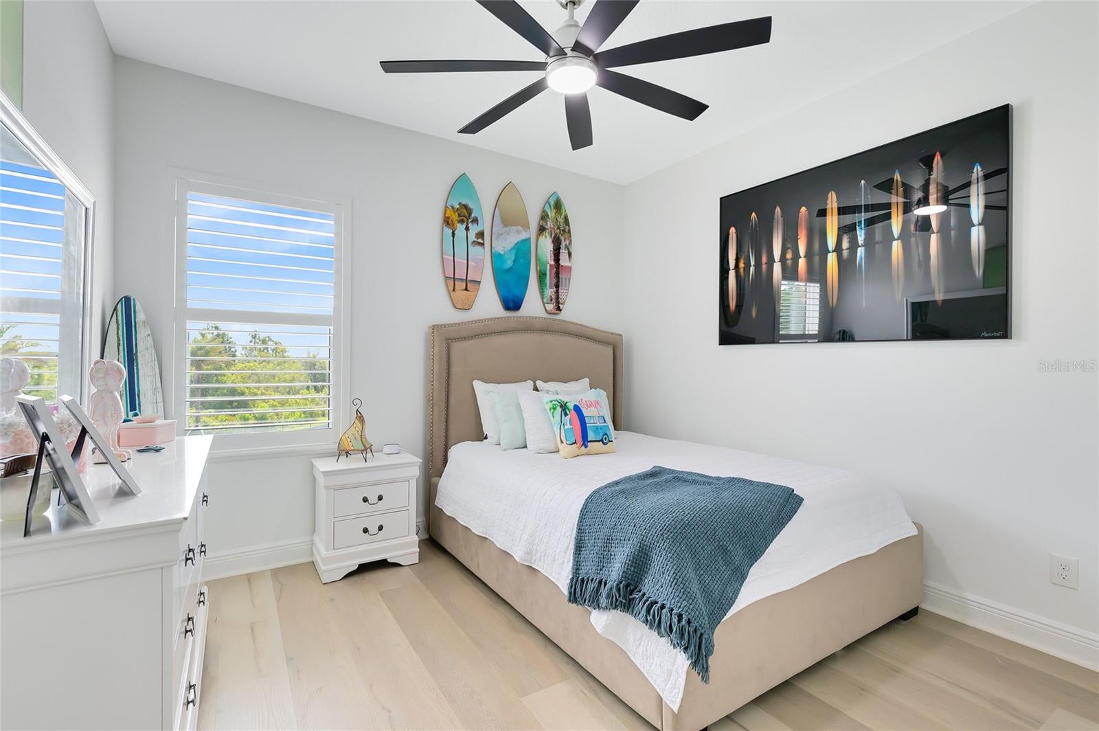 Image 39 of 56 For 9877 Laurel Berry Drive