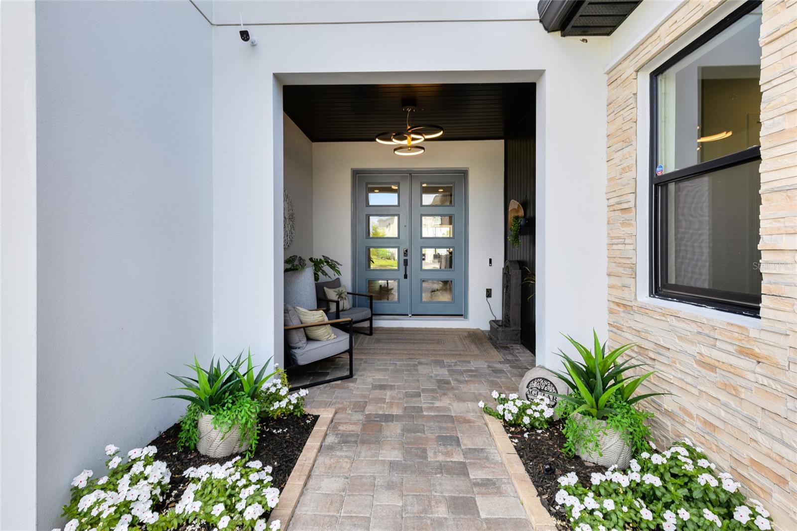 Image 6 of 56 For 9877 Laurel Berry Drive