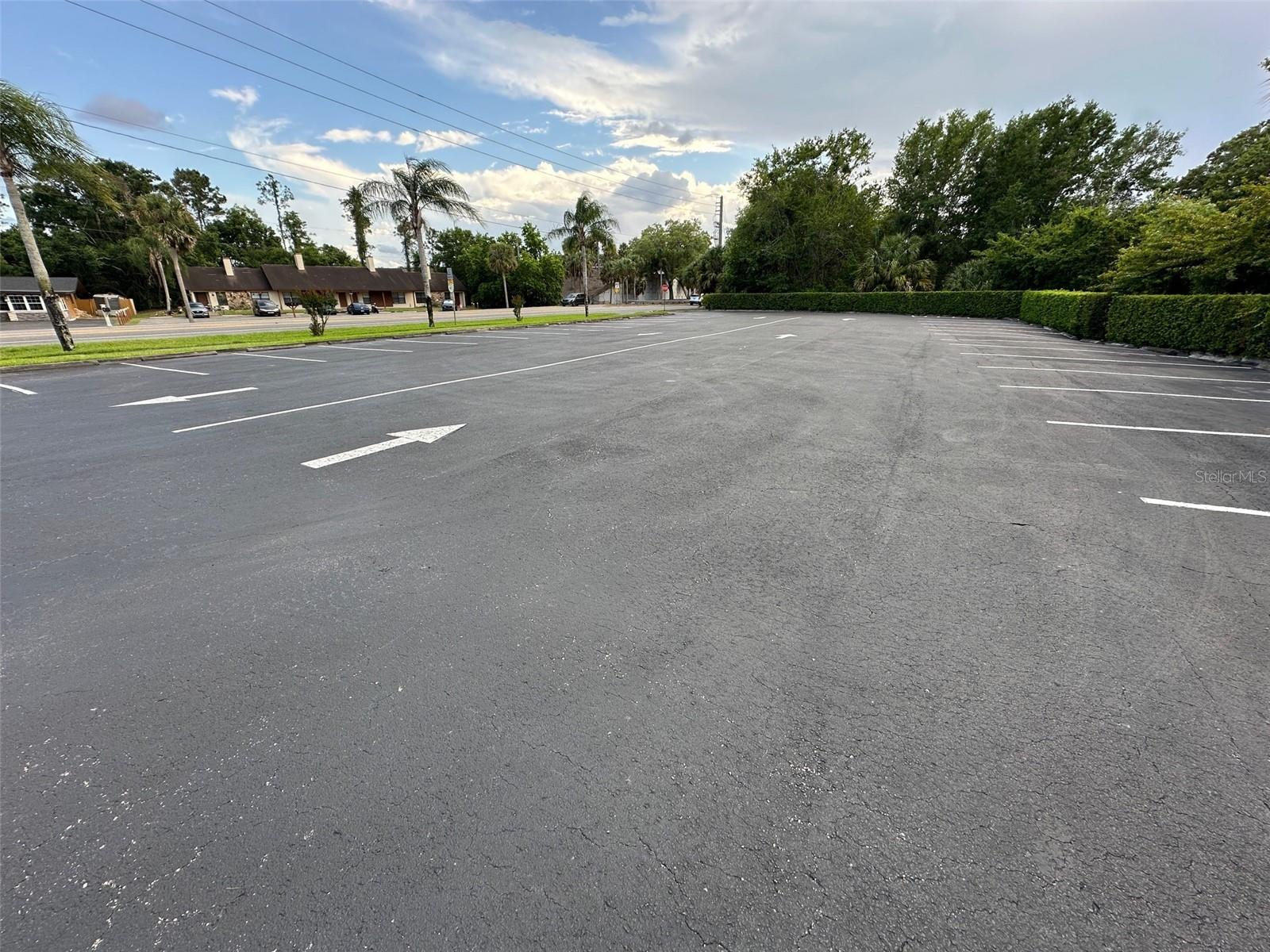 Image 20 of 21 For 500 Airport Boulevard