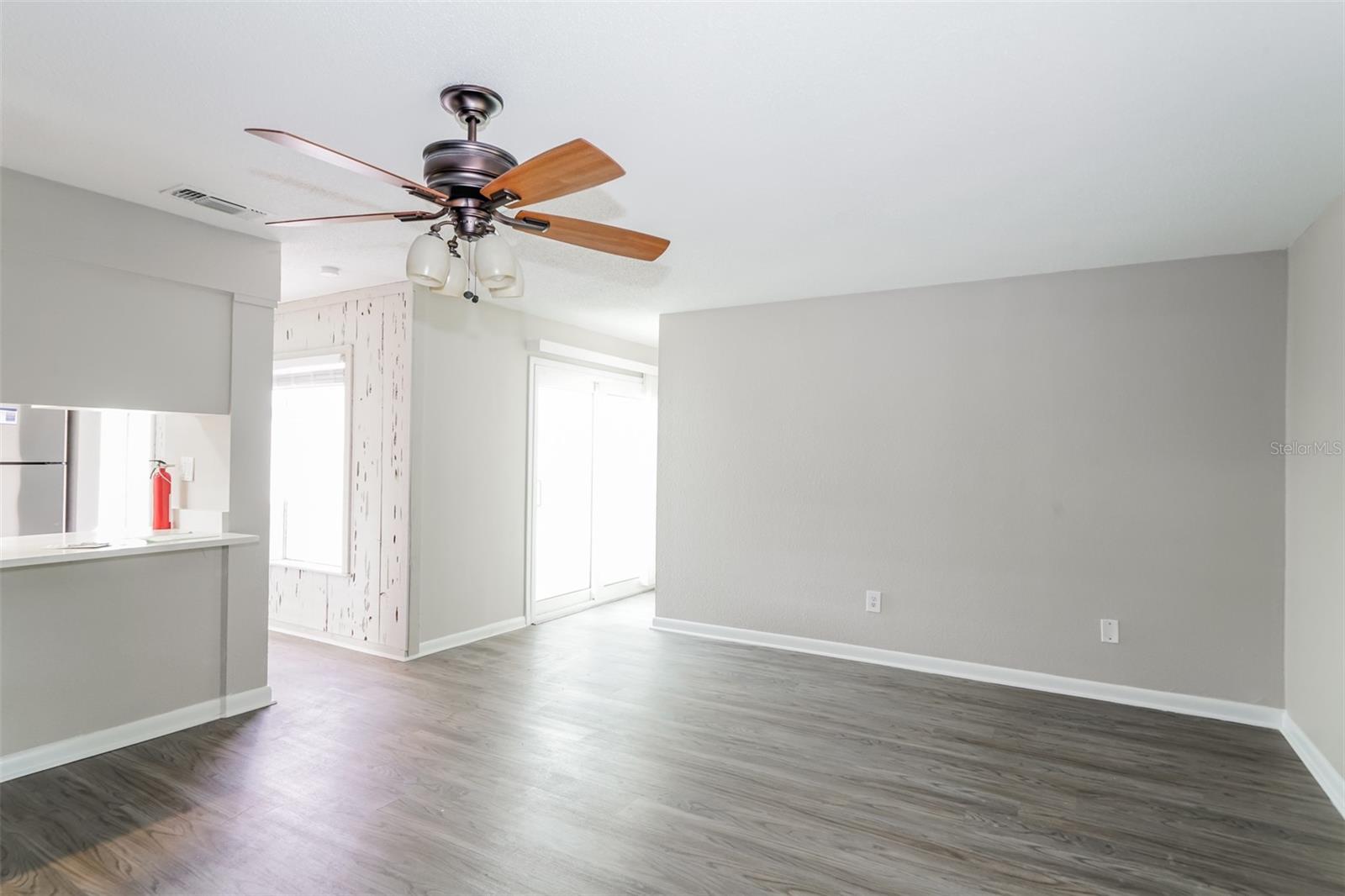 Image 3 of 16 For 1729 Dooley Lane