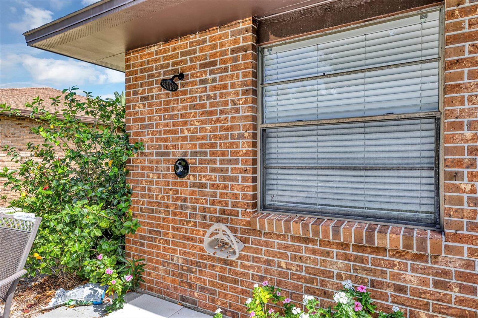Image 34 of 47 For 139 Normandy Place