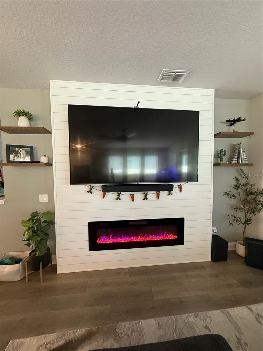 Image 4 of 44 For 13299 Serene Valley Drive