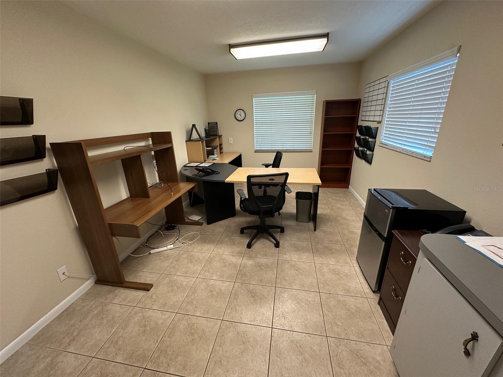 Image 4 of 21 For 502 Airport Boulevard