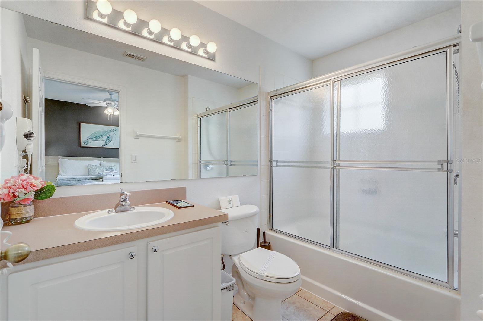 Image 13 of 43 For 1041 Park Ridge Circle