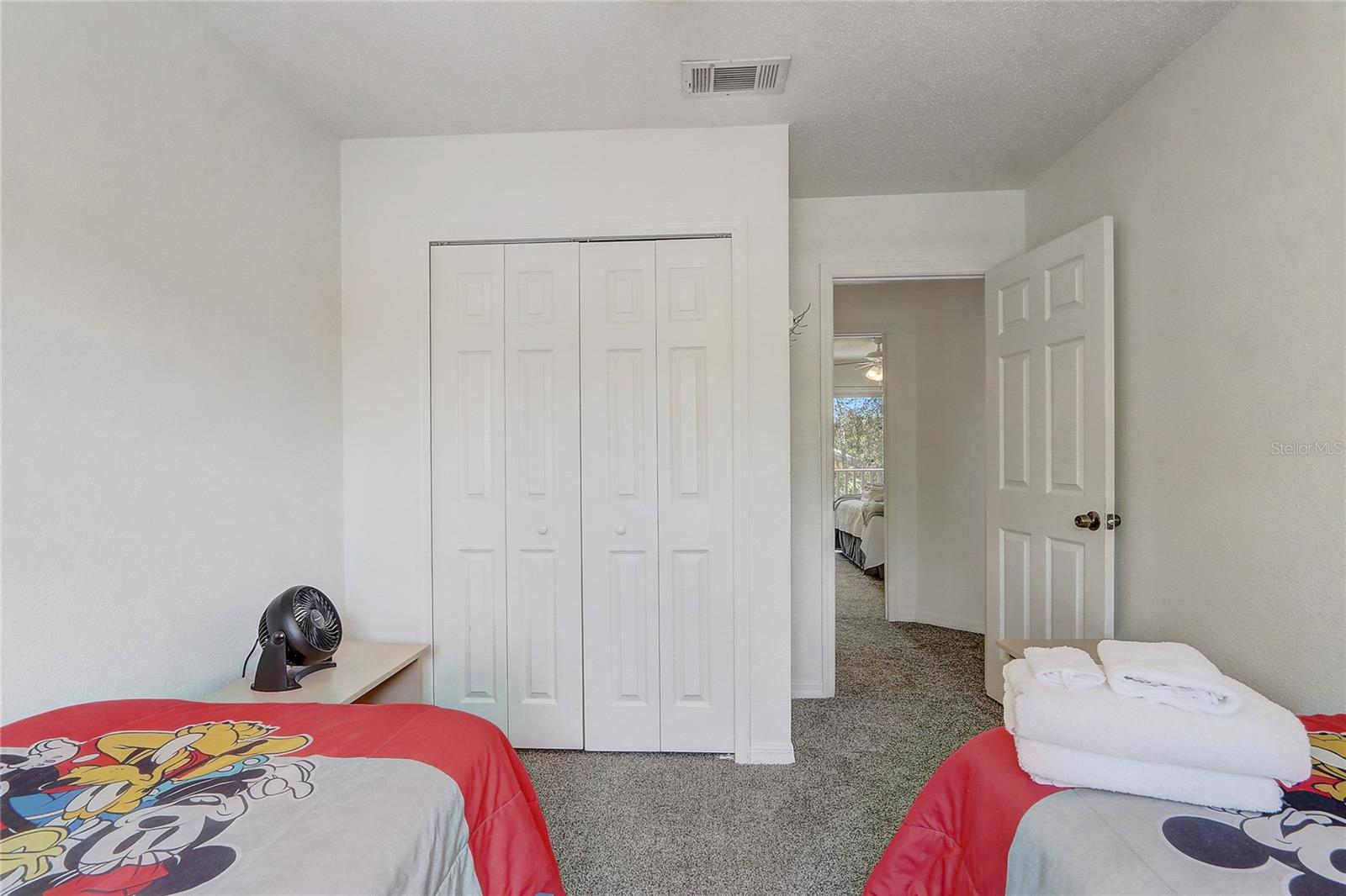 Image 17 of 43 For 1041 Park Ridge Circle