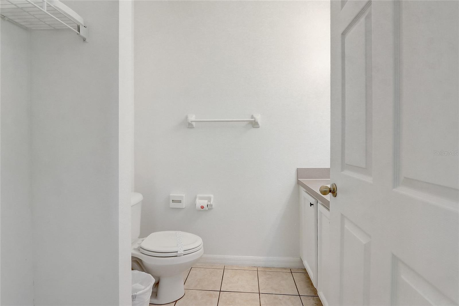 Image 20 of 43 For 1041 Park Ridge Circle