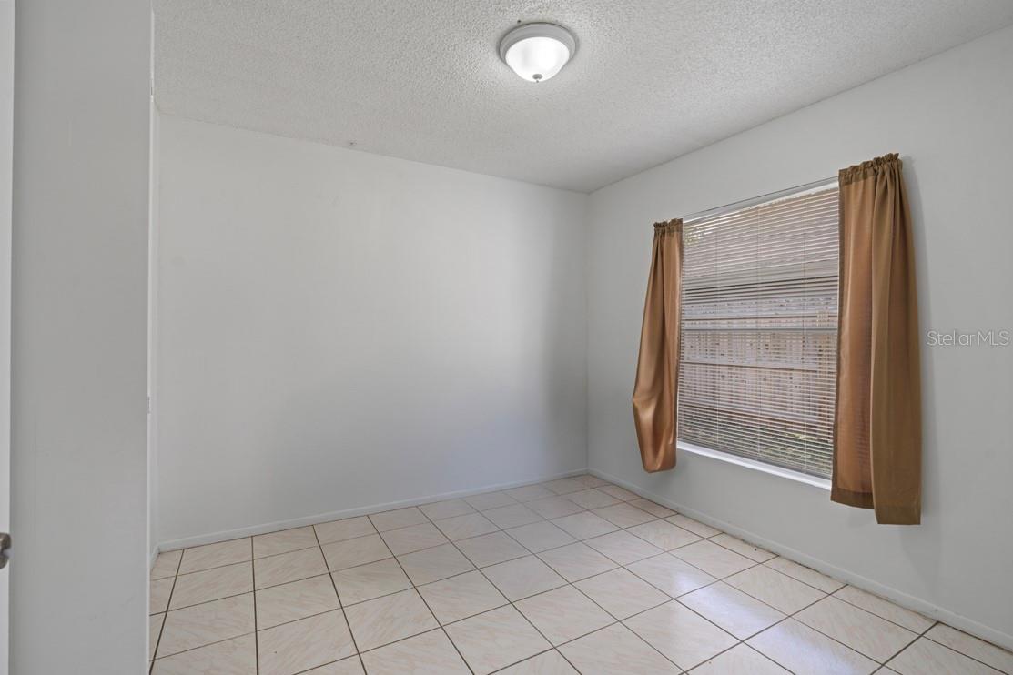 Image 12 of 42 For 11113 Sylvan Pond Circle