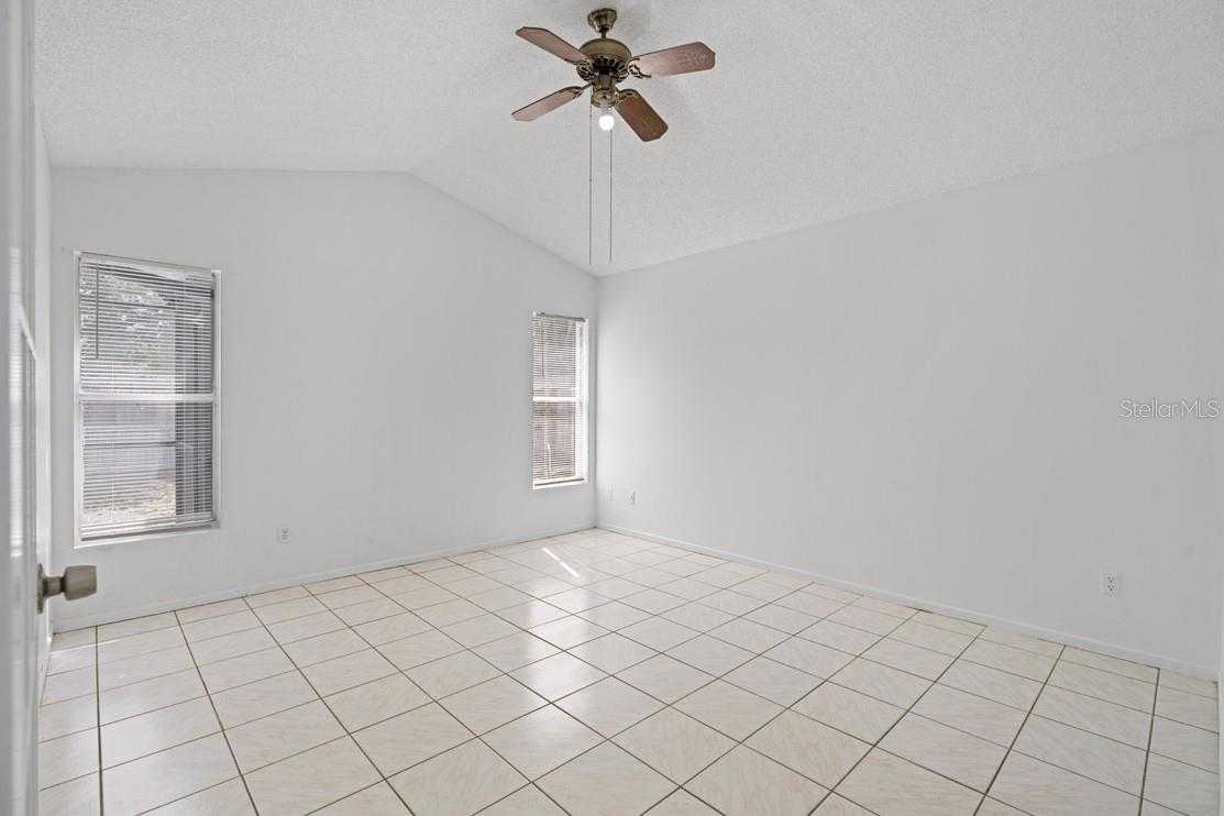 Image 15 of 42 For 11113 Sylvan Pond Circle