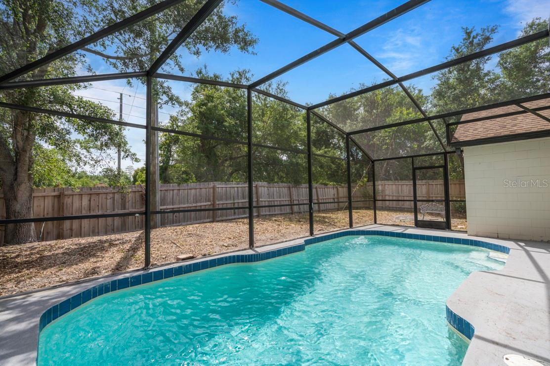 Image 32 of 42 For 11113 Sylvan Pond Circle