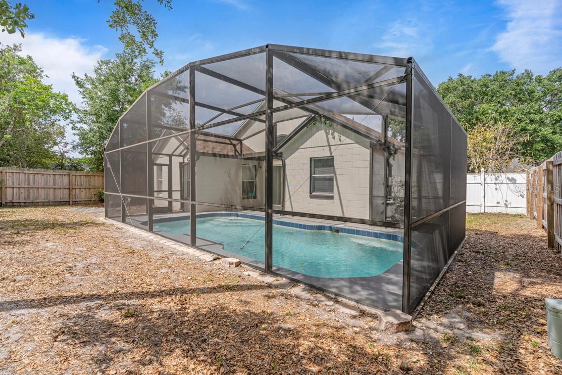 Image 34 of 42 For 11113 Sylvan Pond Circle