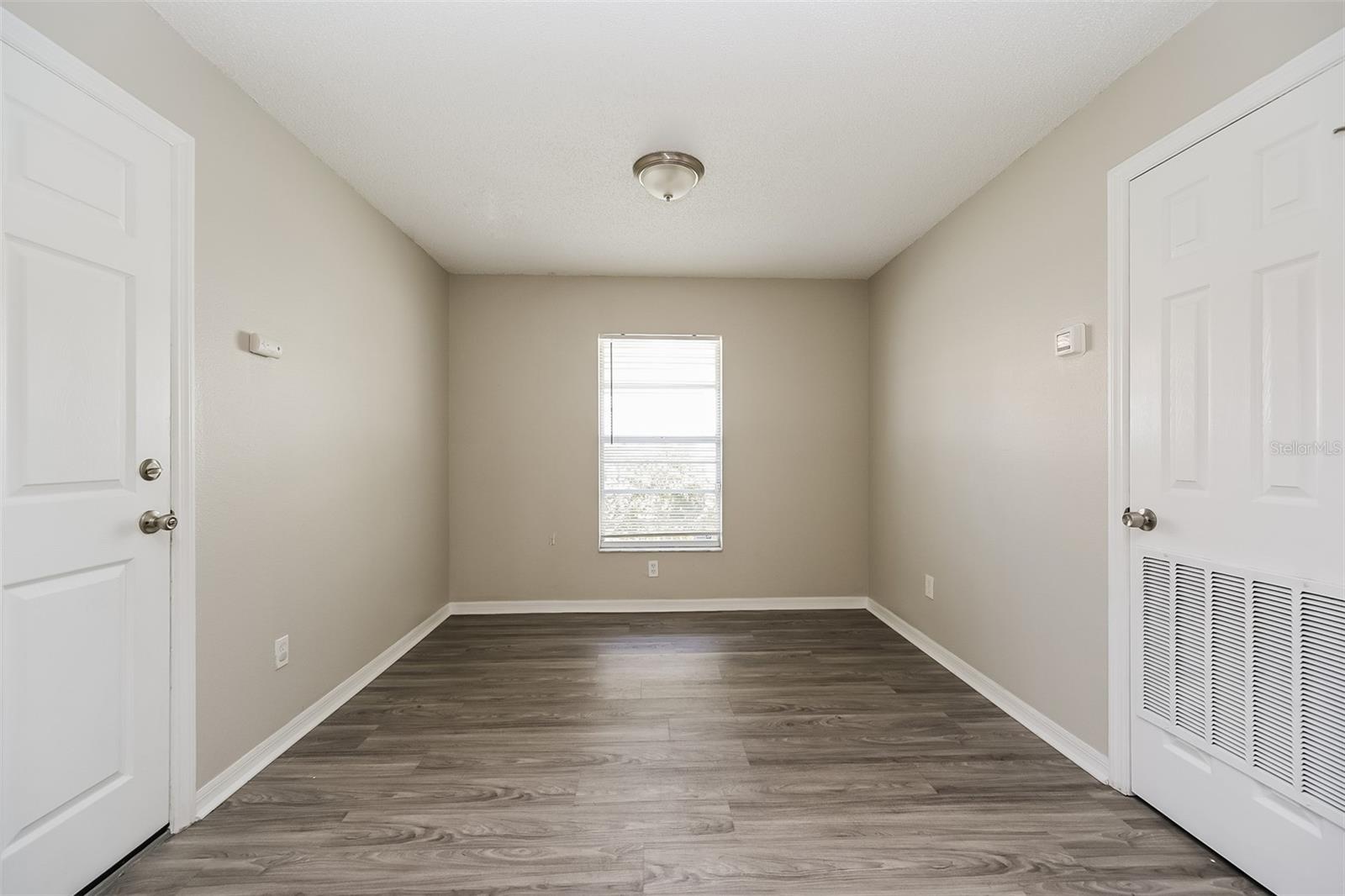 Image 14 of 16 For 1246 33rd Street S