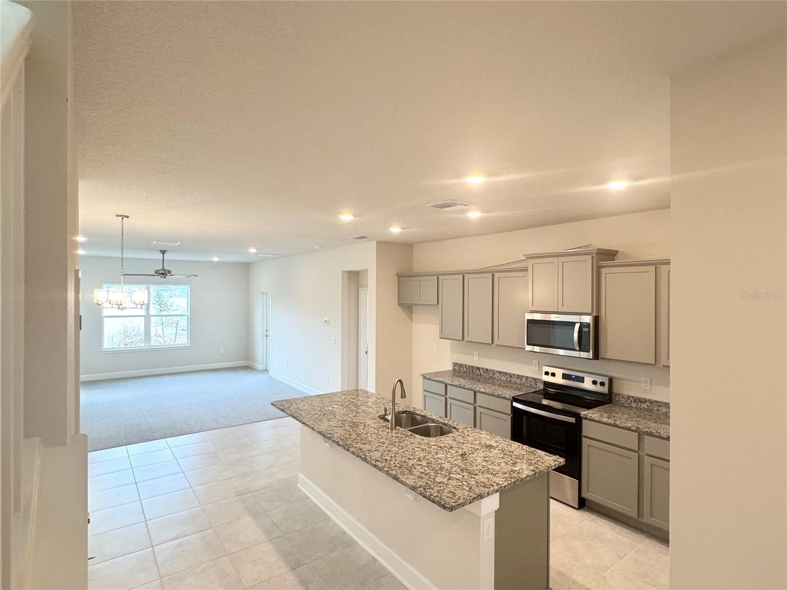 Image 31 of 52 For 4185 Sagefield Drive